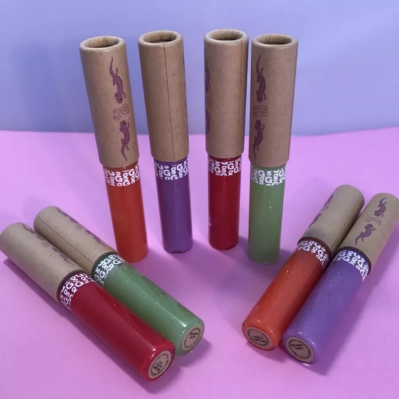 Geo Girl Lip Gloss(2)2/$10 - Picture 1 of 2